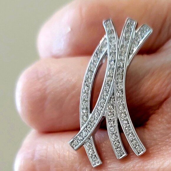 Swarovski Ultra-Modern Statement Ring – New with Tags - Picture 2 of 4